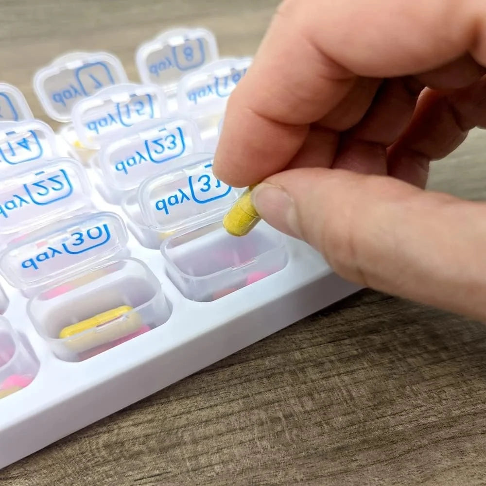 New Hot Premuim Portable Monthly 31 Day Pill Organizer Storage Case Box Holder for Daily Medicine Vitamin Fish Oils Supplement